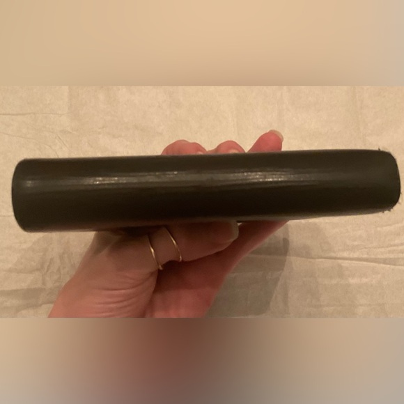 Louis Vuitton Epi Leather Long Wallet–Noir | Vintage Collector Piece | Full Set - Picture 6 of 16